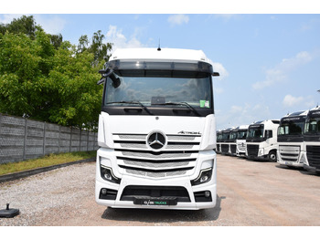 Тягач Mercedes-Benz Actros 5 1845 BigSpace: фото 2