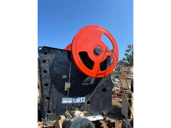 Щековая дробилка SANDVIK