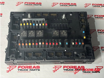 Предохранитель MERCEDES-BENZ