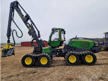Харвестер JOHN DEERE