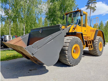 Колёсный погрузчик VOLVO L180E