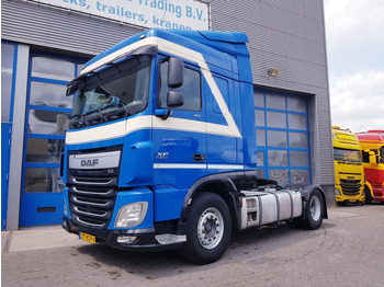 Тягач DAF XF
