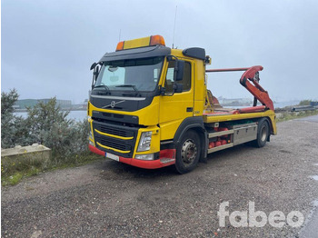 Портальный бункеровоз VOLVO FM 330
