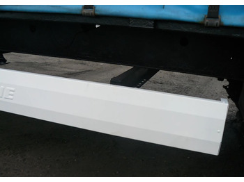 Тентованный грузовик Krone SDP27: фото 5