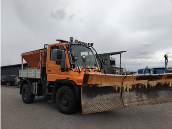Другая техника Mercedes-Benz Unimog ,hiekoitin,aura,kippilava: фото 2