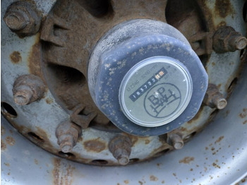 Полуприцеп-фургон Krone 13,60 kaappi puolikas: фото 4 Полуприцеп-фургон Krone 13,60 kaappi puolikas: фото 4