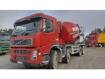 Грузовик-цистерна VOLVO FM9