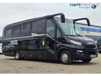 Туристический автобус IVECO Daily 70c17