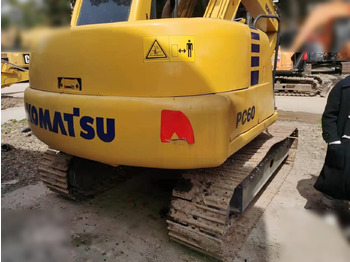 Гусеничный экскаватор KOMATSU PC60-7
