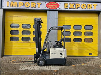 Электропогрузчик CROWN