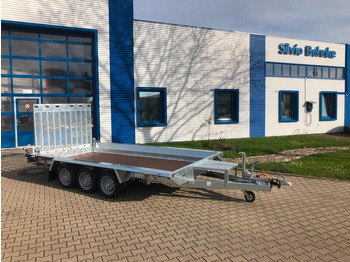 : фото в шапке страницы