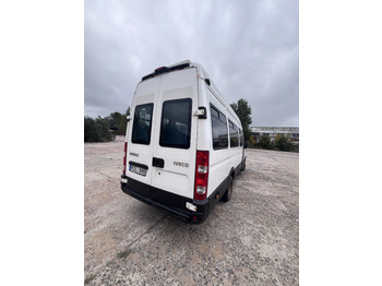 Микроавтобус, Пассажирский фургон IVECO Daily: фото 5