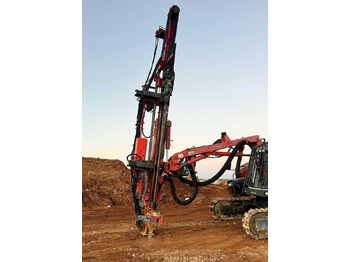 Буровая машина SANDVIK