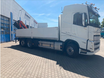 Грузовик бортовой/ Платформа VOLVO FH