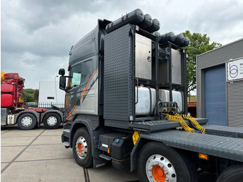 Тягач Scania R580 V8 8x4/4 HNA: фото 3