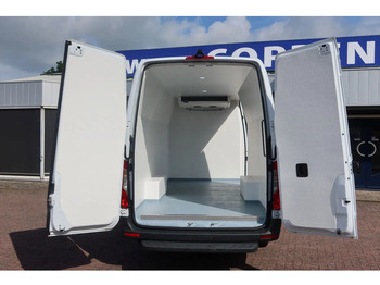 Фургон-рефрижератор Mercedes-Benz 317 CDI 317 CDI L3/H2 Koel/Vries Automaat: фото 3 Фургон-рефрижератор Mercedes-Benz 317 CDI 317 CDI L3/H2 Koel/Vries Automaat: фото 3