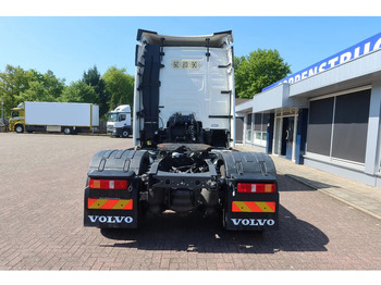 Тягач Volvo FH 460 Voith Retarder Standklima, Iparkcool: фото 3