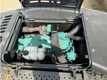 Гусеничный экскаватор Volvo EC240D: фото 5