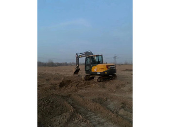 Мини-экскаватор Volvo EC80D: фото 3