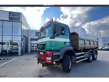 Самосвал MAN