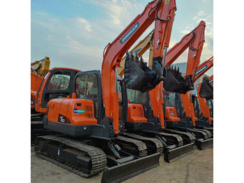 Гусеничный экскаватор DOOSAN DX60