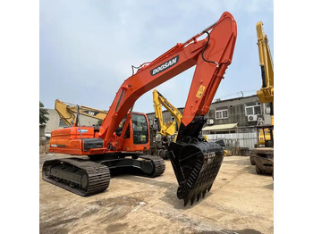 Экскаватор DOOSAN DX225