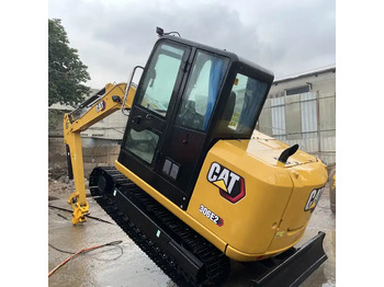 Гусеничный экскаватор CATERPILLAR 306E2