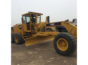 Грейдер CATERPILLAR 140G