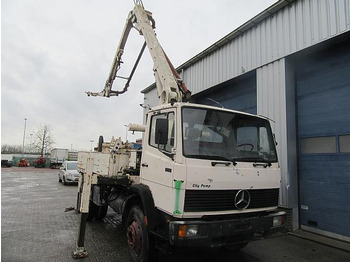Автобетононасос MERCEDES BENZ SCHWING City pump M16/13 Z: фото 2