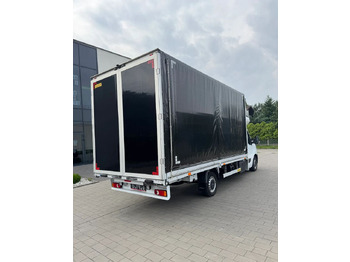 Тентованный фургон Renault Master: фото 4