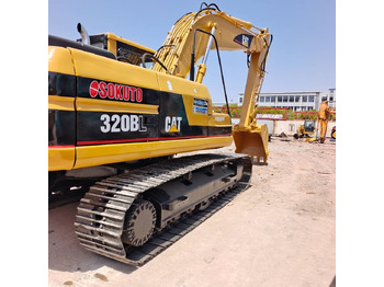 Гусеничный экскаватор CAT 320 B L: фото 3 Гусеничный экскаватор CAT 320 B L: фото 3