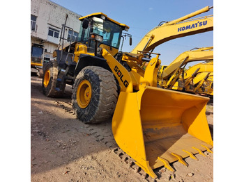 Колёсный погрузчик SDLG