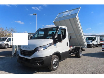 Малотоннажный самосвал IVECO Daily 35c16