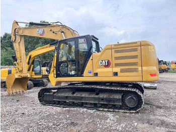 Гусеничный экскаватор CATERPILLAR 320