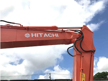 Гусеничный экскаватор Hitachi EX200-3: фото 2