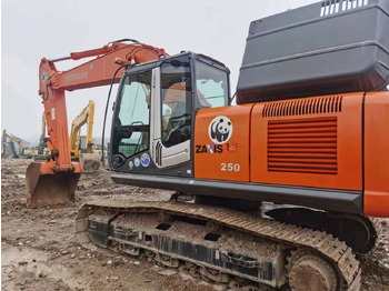 Гусеничный экскаватор Hitachi ZX250: фото 4 Гусеничный экскаватор Hitachi ZX250: фото 4