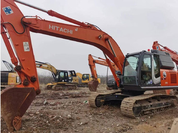 Гусеничный экскаватор Hitachi ZX250: фото 2 Гусеничный экскаватор Hitachi ZX250: фото 2