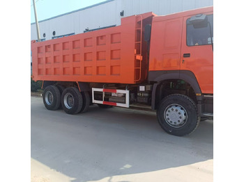 Самосвал SINOTRUK HOWO