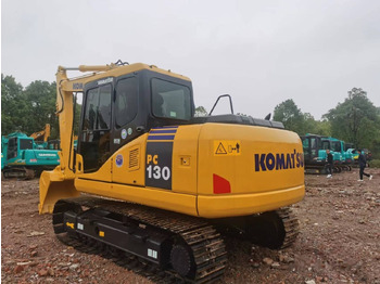 Гусеничный экскаватор Komatsu PC130: фото 2