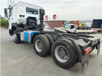 Тягач HOWO 6x4: фото 4