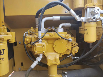 Гусеничный экскаватор CAT 320D: фото 5