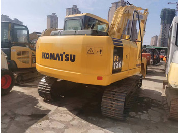 Гусеничный экскаватор KOMATSU PC130-7