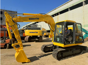 Гусеничный экскаватор KOMATSU PC60-7