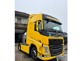 Тягач VOLVO FH 500