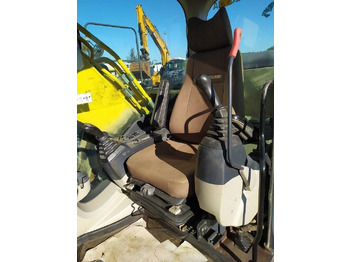 Гусеничный экскаватор New Holland E 265 C: фото 4 Гусеничный экскаватор New Holland E 265 C: фото 4