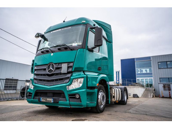 Тягач MERCEDES-BENZ Actros 1845