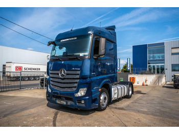 Тягач MERCEDES-BENZ Actros 1846