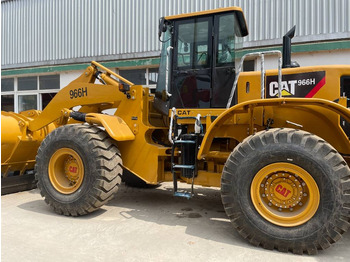 Колёсный погрузчик CATERPILLAR 966H