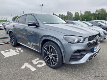 Внедорожник MERCEDES-BENZ