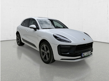 Внедорожник PORSCHE